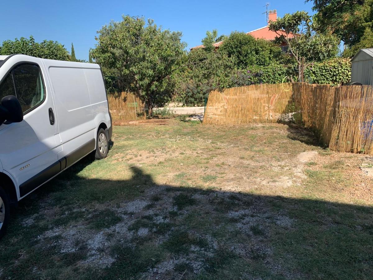 L'Almanarre Apartment Hyeres Exterior photo